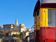 ALLENAMENTO DI NORDIC WALKING